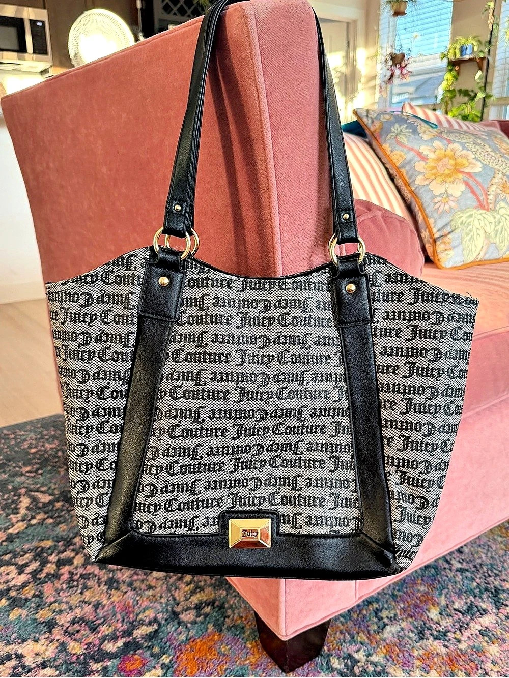 Juicy Couture Logo Print Large Tote in Black & Gray Gold Hardware Y2K Purse